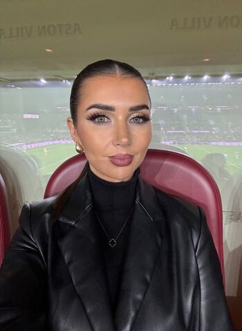 Full leaked Kate tracey page private onlyfans photo