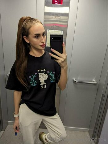 Full leaked Katecox private onlyfans photo