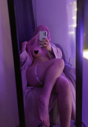 Full leaked Katenyao private onlyfans photo