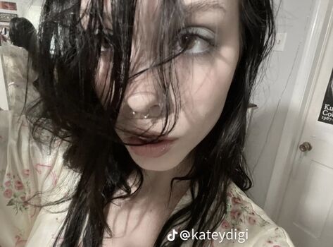 Full leaked Kateydigi private onlyfans photo