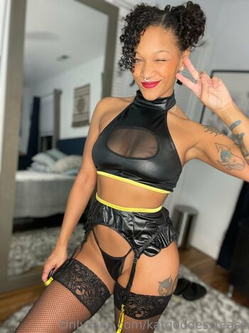 Full leaked Katgoddesstease page private onlyfans photo