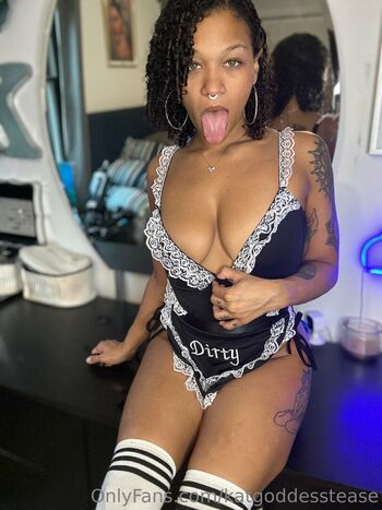 Full leaked Katgoddesstease private onlyfans photo