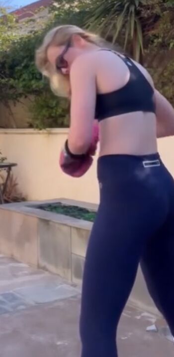 Kathryn Newton