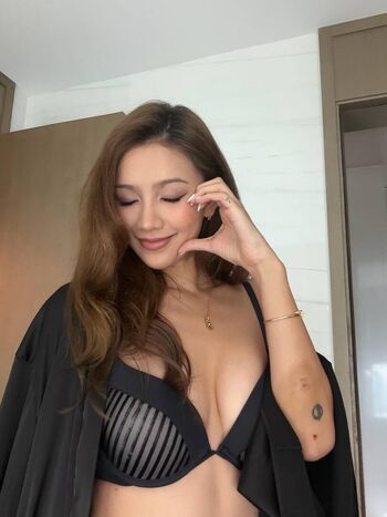 Full leaked Kathy zheng  page private onlyfans photo