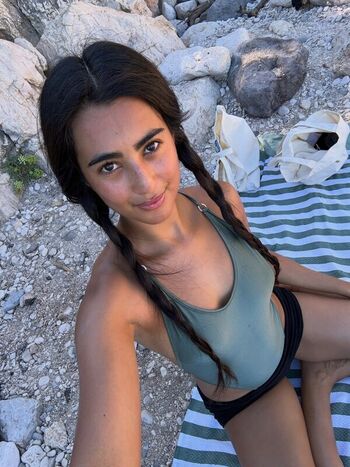 Full leaked Kathycr page private onlyfans photo