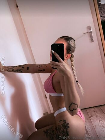 Full leaked Kathyslife private onlyfans photo