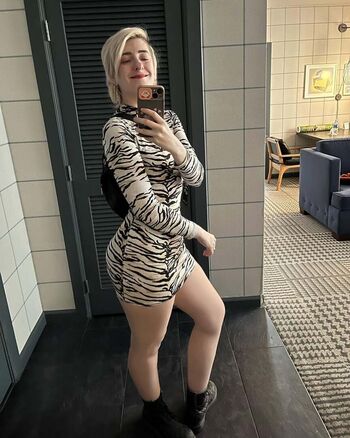 Full leaked Katie rose leon private onlyfans photo