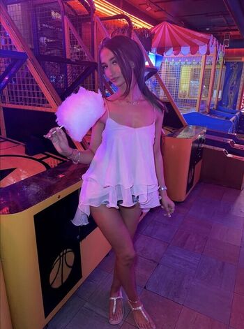 Full leaked Katiemaixx private onlyfans photo