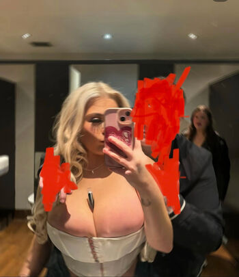 Full leaked Katiialouisee private onlyfans photo