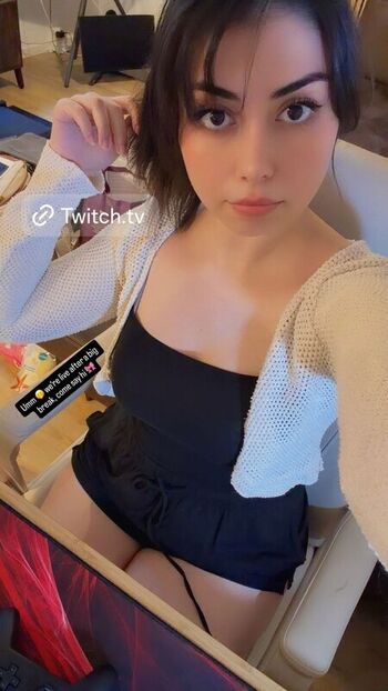 Full leaked Katsaurus private onlyfans photo
