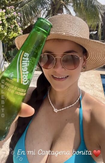 Full leaked Kattia vides page private onlyfans photo