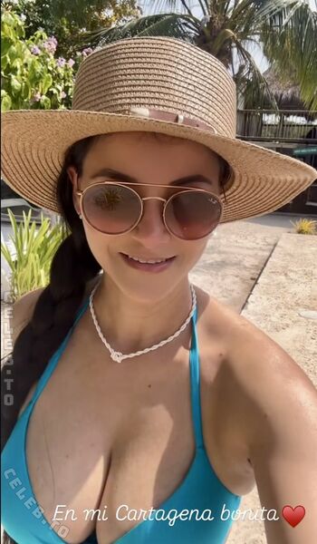 Full leaked Kattia vides page private onlyfans photo