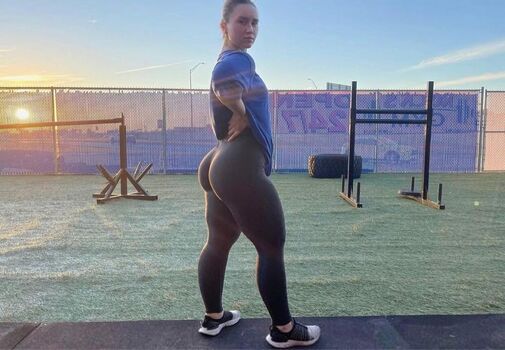 Full leaked Katy pull private onlyfans photo