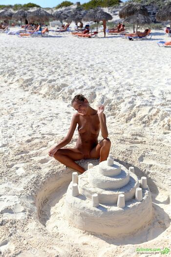 Katya Clover
