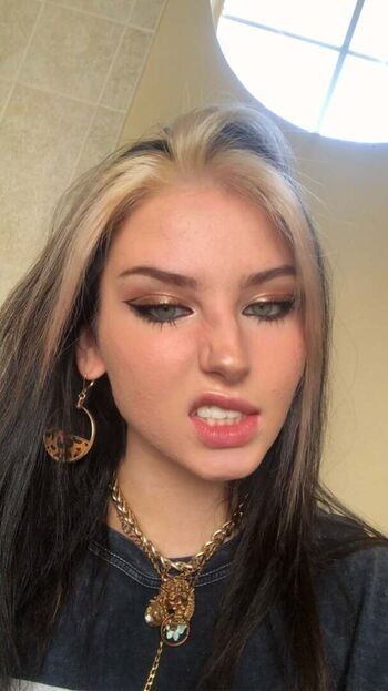 Full leaked Katyakittyxo private onlyfans photo