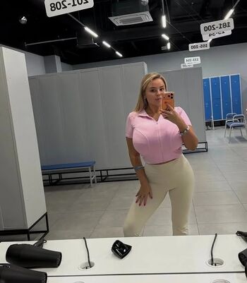 Full leaked Katyshka private onlyfans photo