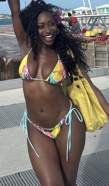 Full leaked Kay kay gray private onlyfans photo