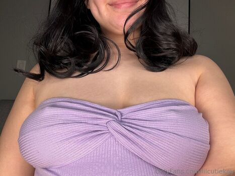 Full leaked Kaykaythecutie private onlyfans photo