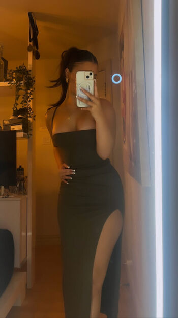 Full leaked Kayla g private onlyfans photo