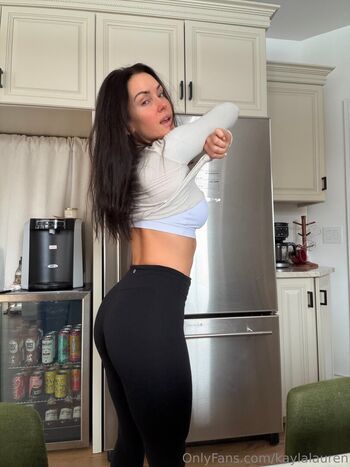 Full leaked Kayla lauren  page private onlyfans photo