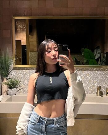 Full leaked Kayla vy page private onlyfans photo