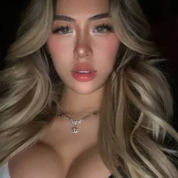 Full leaked Kayla vy  page private onlyfans photo