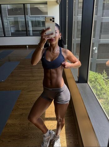 Full leaked Kayla vy  page private onlyfans photo