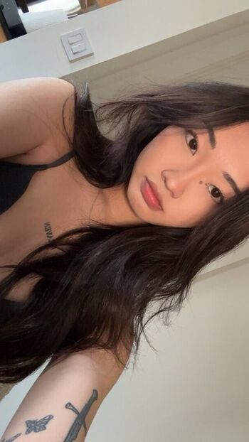Full leaked Kayla vy  page private onlyfans photo