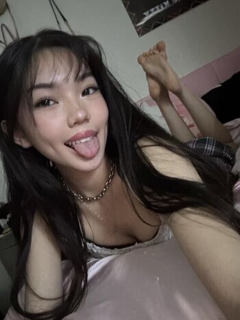 Full leaked Kayla vy  page private onlyfans photo