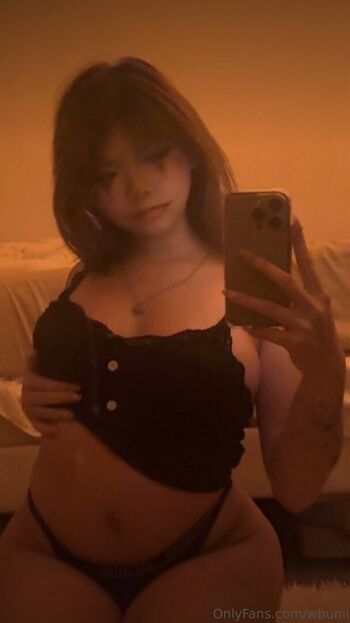 Full leaked Kayla vy  page private onlyfans photo