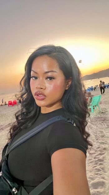 Full leaked Kayla vy  page private onlyfans photo