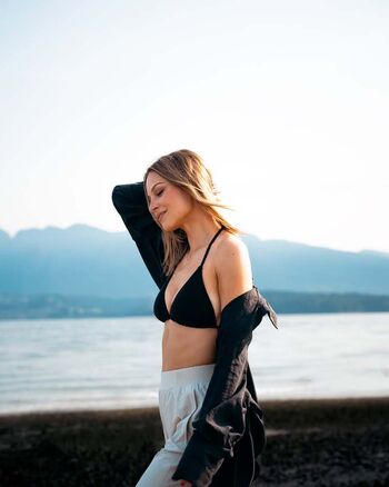 Full leaked Kayla wallace private onlyfans photo