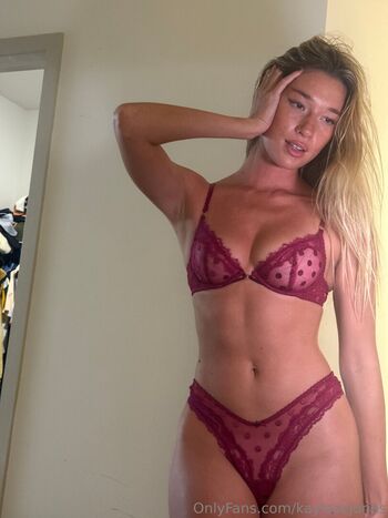 kaylaazjones