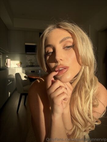 Full leaked Kayley gunner private onlyfans photo