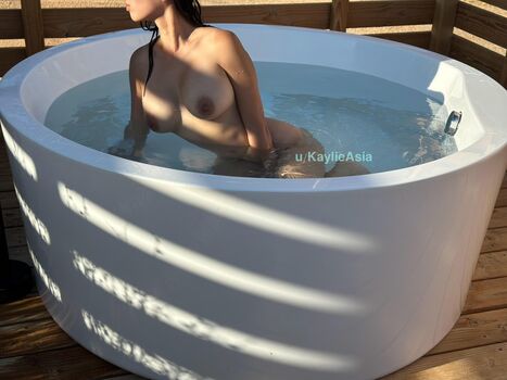 Full leaked Kaylieasia private onlyfans photo