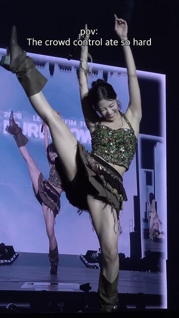 Kazuha Nakamura 中村 一葉