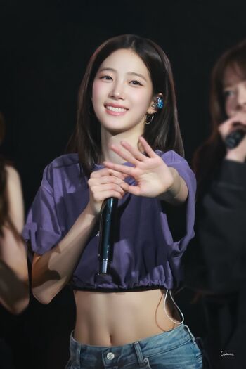 Kazuha Nakamura 中村 一葉