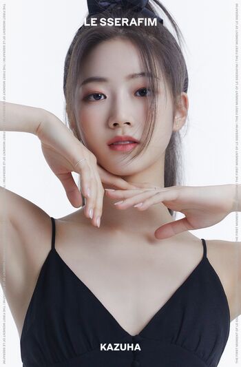 Kazuha Nakamura 中村 一葉
