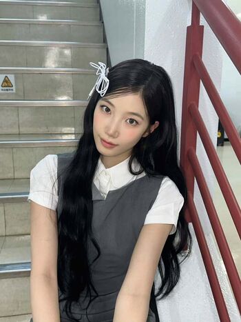 Kazuha Nakamura 中村 一葉