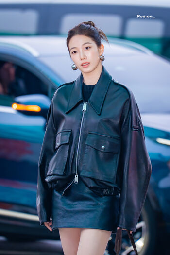 Kazuha Nakamura 中村 一葉 | LESSERAFIM