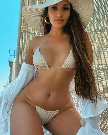 Full leaked Kbellebeauty private onlyfans photo