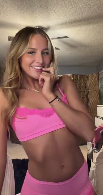 Full leaked Keira rheanne private onlyfans photo