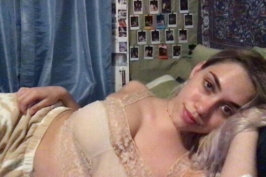 Full leaked Kelliconlon private onlyfans photo