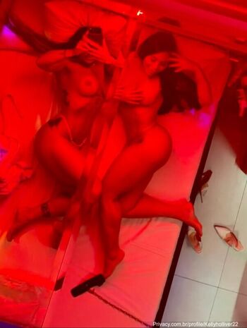Full leaked Kelly holliver private onlyfans photo
