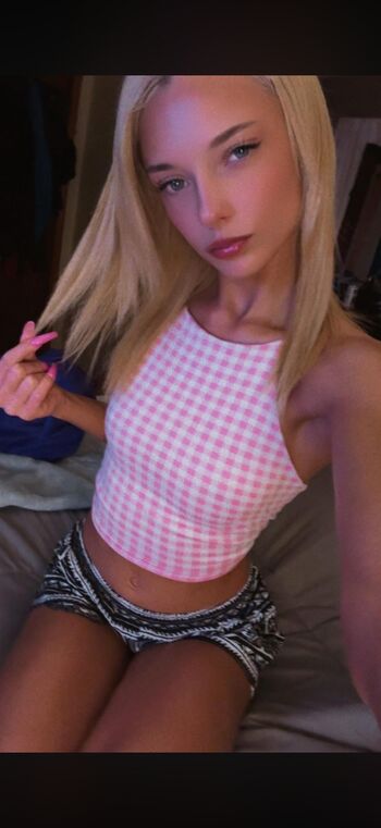 Full leaked Kelly lyn private onlyfans photo