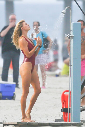 Full leaked Kelly rohrbach private onlyfans photo