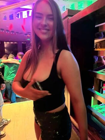 Full leaked Kelly private onlyfans photo