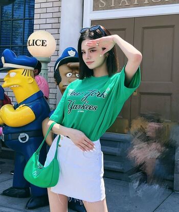 Full leaked Kellykimkim private onlyfans photo