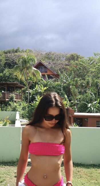 Full leaked Kellysjelly private onlyfans photo