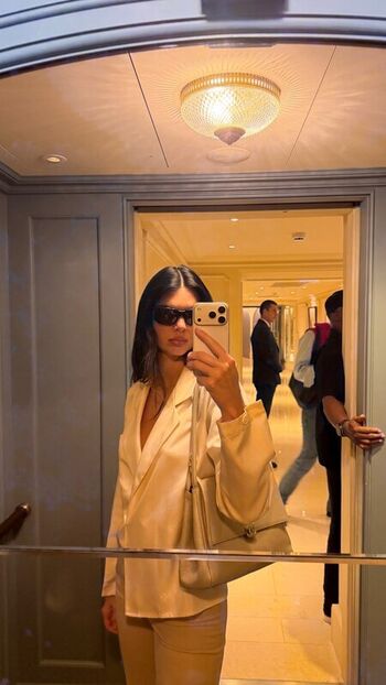 Full leaked Kendall jenner  page private onlyfans photo